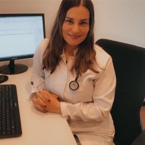 Dr. med. Ayfer A. Uyar